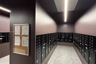 151 SE 1st St, Miami, FL 33131 - Photo 25