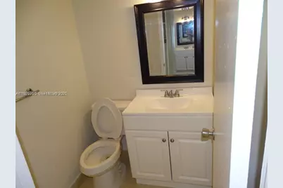 1425 Arthur St #311B, Hollywood, FL 33020 - Photo 15