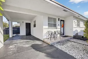 2256 Simms St, Hollywood, FL 33020 - Photo 3