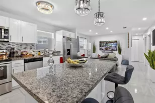 2256 Simms St, Hollywood, FL 33020 - Photo 5