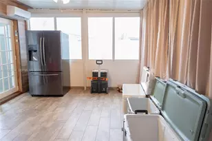 5464 NE 3rd Ave, Oakland Park, FL 33334 - Photo 29