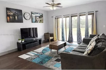 1891 N 61st Ave #B106, Hollywood, FL 33024 - Photo 5