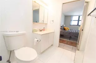 1621 Collins Ave, Miami Beach, FL 33139 - Photo 15