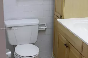 1300 N Ocean Blvd, Pompano Beach, FL 33062 - Photo 15