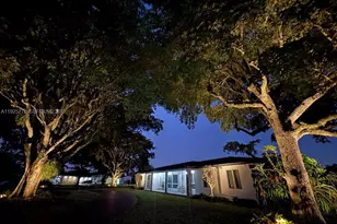 6890 Winged Foot Dr, Hialeah, FL 33015 - Photo 7