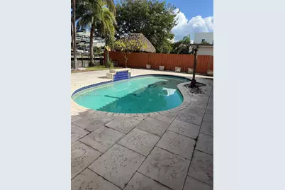 2015 Arch Creek Dr #hse, North Miami, FL 33181 - Photo 23