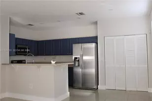 10866 NW 51st Ln, Doral, FL 33178 - Photo 3