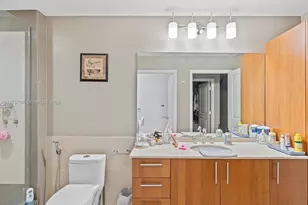 1945 S Ocean Dr, Hallandale Beach, FL 33009 - Photo 23