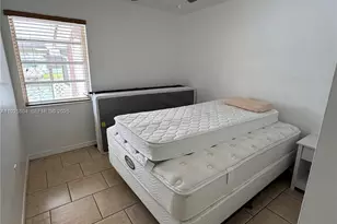 13846 Kendale Lakes Dr, Miami, FL 33183 - Photo 7