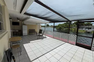 13846 Kendale Lakes Dr, Miami, FL 33183 - Photo 11