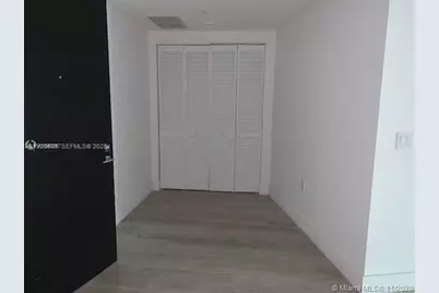 121 NE 34th St #1214, Miami, FL 33137 - Photo 15