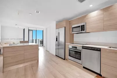 121 NE 34th St #1214, Miami, FL 33137 - Photo 9