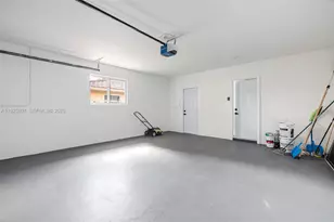 1830 NE 65th Ct, Fort Lauderdale, FL 33308 - Photo 31