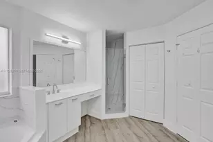 7257 NW 113th Ct, Doral, FL 33178 - Photo 53