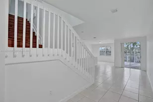 7257 NW 113th Ct, Doral, FL 33178 - Photo 5