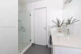 501 NE 51st St, Miami, FL 33137 - Photo 23