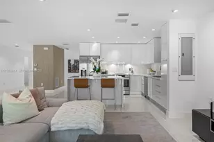 45 SW 19th Rd, Miami, FL 33129 - Photo 13