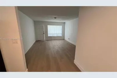 4177 NW 52nd Ave, Lauderdale Lakes, FL 33319 - Photo 3