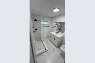 4177 NW 52nd Ave, Lauderdale Lakes, FL 33319 - Photo 9