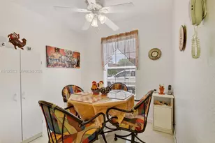 820 Salem Ln, Lake Worth, FL 33467 - Photo 15