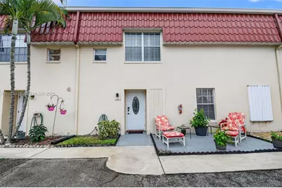 820 Salem Ln #B, Lake Worth, FL 33467 - Photo 1