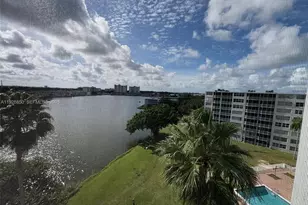 1750 NE 191st St, Miami, FL 33179 - Photo 9