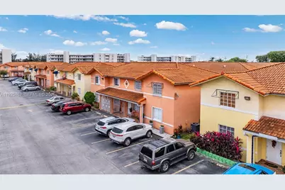 10101 W Okeechobee Rd #13202, Hialeah Gardens, FL 33016 - Photo 3