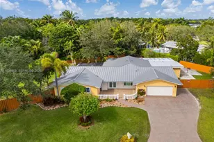 12920 SW 108th Pl, Miami, FL 33176 - Photo 49