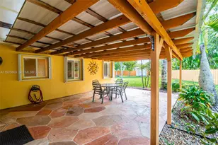 12920 SW 108th Pl, Miami, FL 33176 - Photo 43