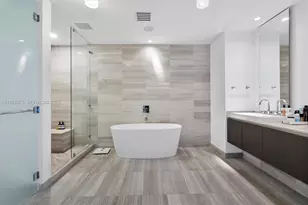 3250 NE 188th St, Aventura, FL 33180 - Photo 11