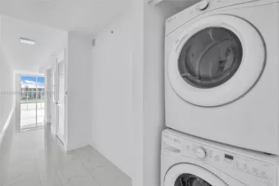 400 Sunny Isles Blvd #1519, Sunny Isles Beach, FL 33160 - Photo 47