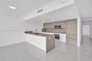 400 Sunny Isles Blvd, Sunny Isles Beach, FL 33160 - Photo 39