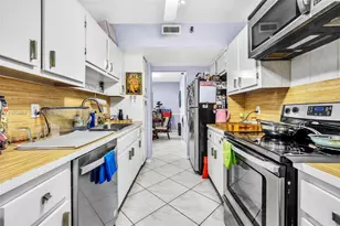 3850 Washington St, Hollywood, FL 33021 - Photo 11