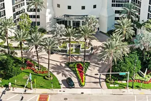 19333 E Collins Ave, Sunny Isles Beach, FL 33160 - Photo 5