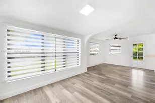 5425 SW 112th Ave, Miami, FL 33165 - Photo 11