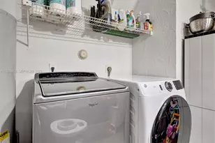 396 Bedford Ave, Weston, FL 33326 - Photo 37