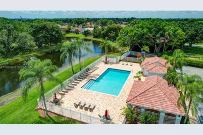 396 Bedford Ave, Weston, FL 33326 - Photo 53