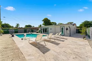 251 N 71st Ave, Hollywood, FL 33024 - Photo 13