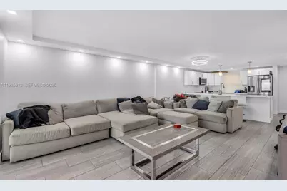 141 SE 3rd Avenue #101, Dania Beach, FL 33004 - Photo 5