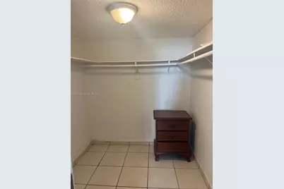 10000 NW 80 Ct #2301, Hialeah Gardens, FL 3301 - Photo 15