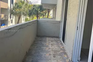 10000 NW 80th Ct, Hialeah Gardens, FL 3301 - Photo 19