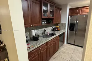 10161 SW 137th Ct, Miami, FL 33186 - Photo 11