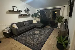 10161 SW 137th Ct, Miami, FL 33186 - Photo 3