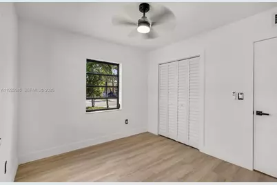 739 W 30th St, Hialeah, FL 33012 - Photo 9