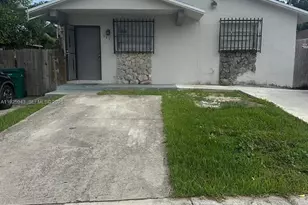 645 NW 2nd St, Florida City, FL 33034 - Photo 1