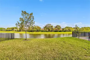 4242 Rosa Dr, Deerfield Beach, FL 33064 - Photo 9