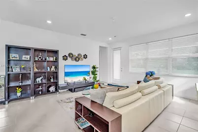 4242 Rosa Dr, Deerfield Beach, FL 33064 - Photo 23