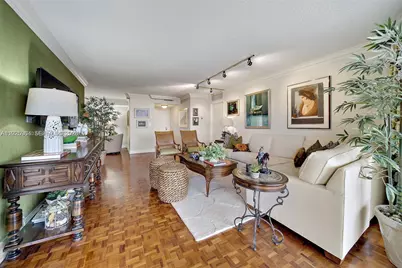 2000 Towerside Ter #1905, Miami, FL 33138 - Photo 5