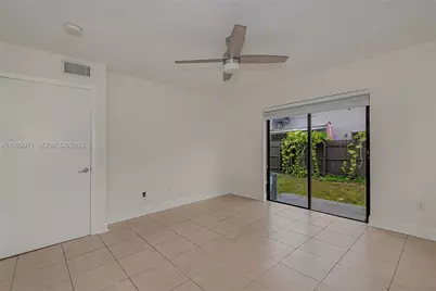 [Address not provided], Hialeah, FL 33012 - Photo 21