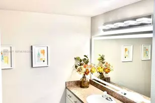 220 SW 116th Ave, Pembroke Pines, FL 33025 - Photo 13